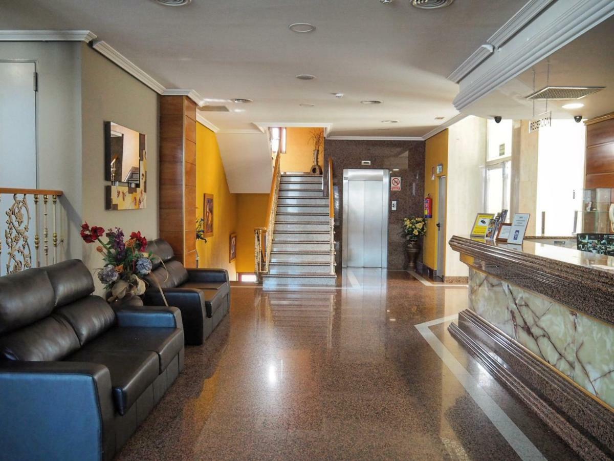 Hotel Humanes Humanes de Madrid Exterior foto